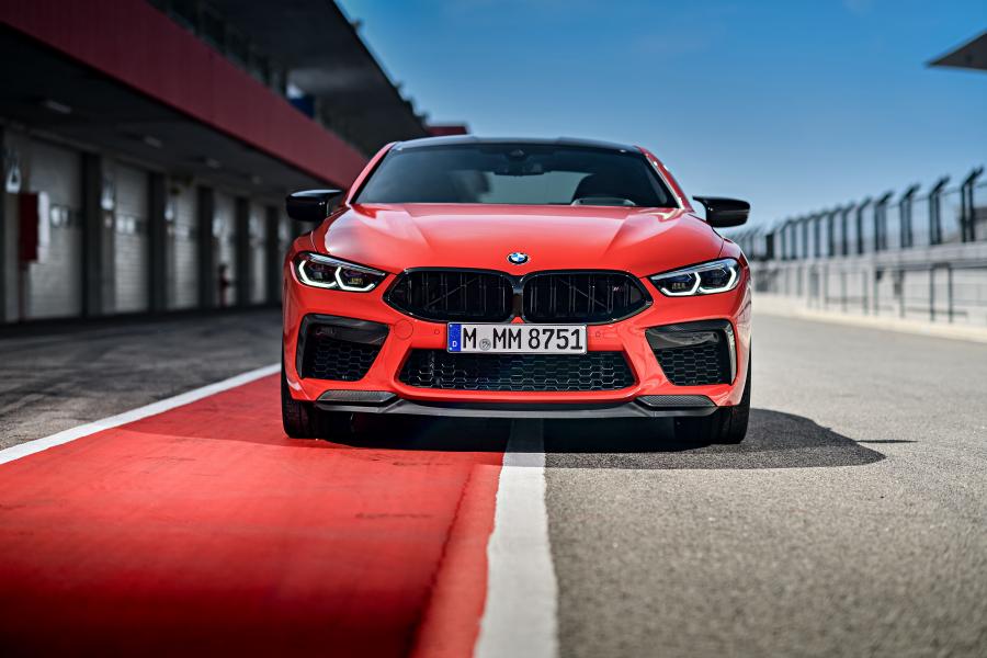  BMW M8 Competition Coupe (F92) 2019 года  (WW) (фото 2 из 126)